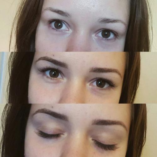 Здравствуйте!  Меня зовут Виктория и я являюсь дипломированным мастером ногтевого сервиса, стаж с 2007 года! 09