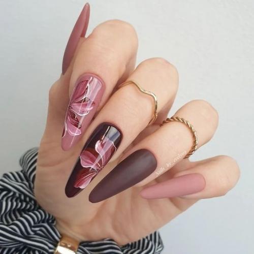 Невероятно красивые идеи маникюра на длинные ногти. 01