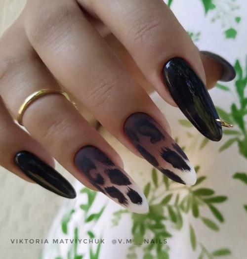 Маникюр в тёмных тонах. 02