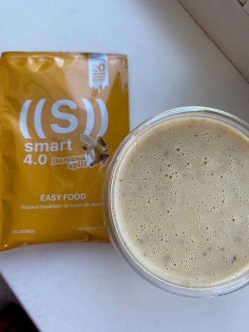 Мои помощники - это коктейли Energy Smart. 01