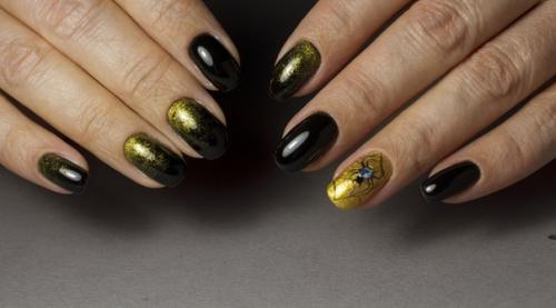 Ух.  Осмелилась показать. 02