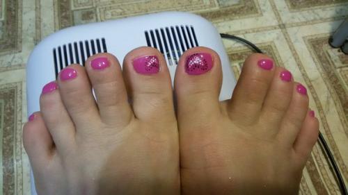 Внимание!  Дорогие девушки предлагаю услуги мастера ногтевого сервиса, маникюр г. л. от 500 руб. педикюр простой 500 руб. 04