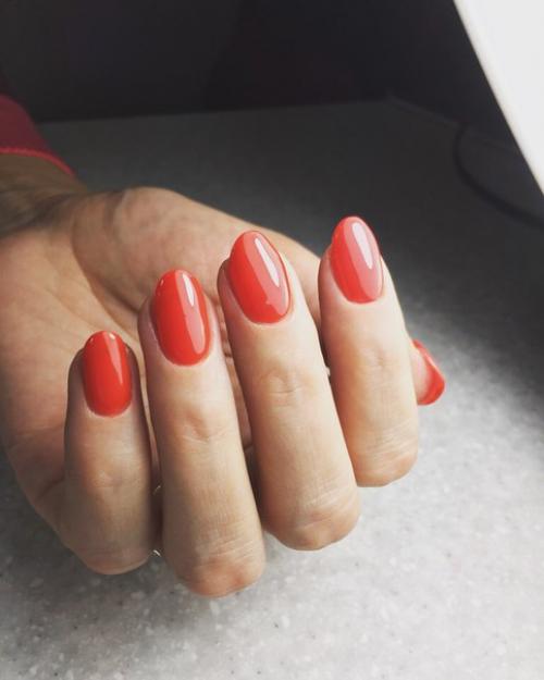 Я сертифицированный мастер ногтевого сервиса. 05