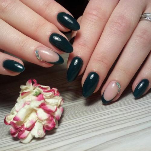 Привет, мастерицы) самоучка, занимаюсь год, хотелось бы услышать критику и советы беру 600 р однотонн, стоит ли повышать цены? 07