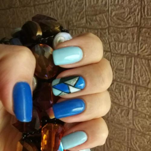 Девчата, подскажите сколько вы в среднем тратите времени на маникюр - покрытие - дизайн. 01