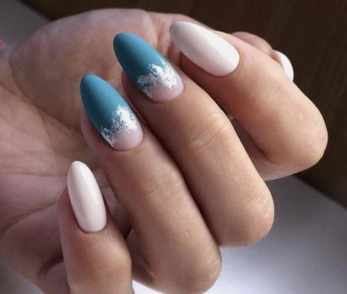 Идеи маникюра в нежно голубом цвете. 08