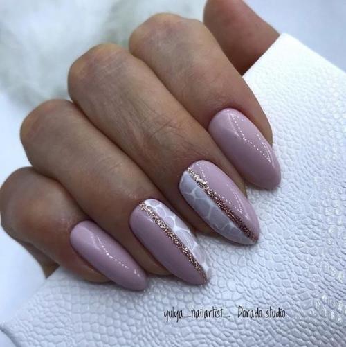 Идеи маникюра с вертикальной полоской. 04