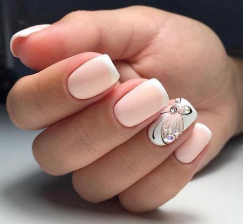 Мастерицы, подскажите пожалуйста, вот на этих фото просто такой камуфляж или это сверху чем-то перекрыто? 01