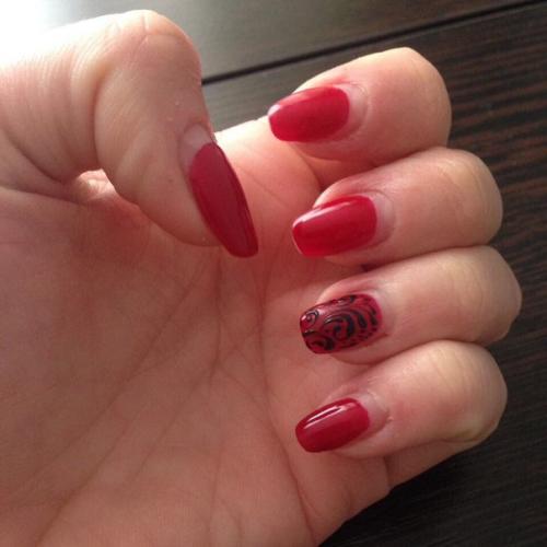 Написал всем одно сообщение: а покажи ногти! 02