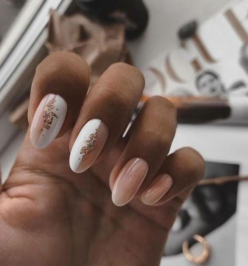 Идеи маникюра с вертикальной полоской. 03