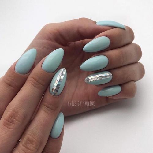 Идеи маникюра в нежно голубом цвете. 02