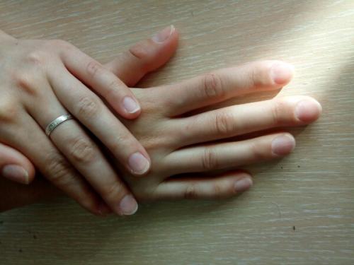 Дайте критику.  Маникюр + гель - лак. 02