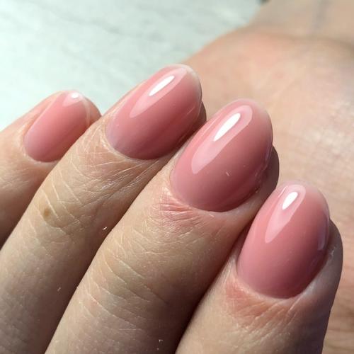 Оцените, пожалуйста!  1 фото - наращивание сама себе на правой руке (я правша). 02