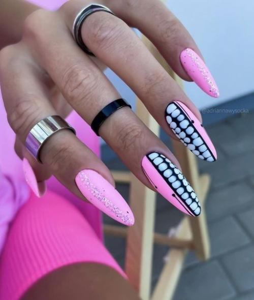 Сочные идеи маникюра на длинные ногти. 07