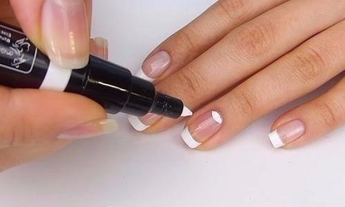 Французский маникюр маркером. 03