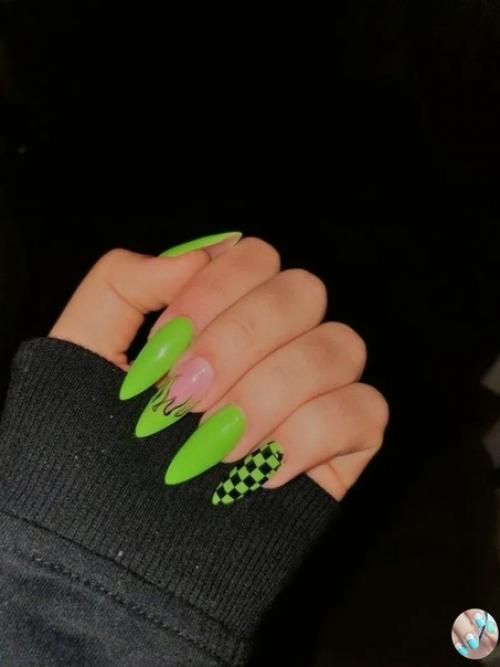 Oмoгитe выбpaть. 25 нa мaник. 05