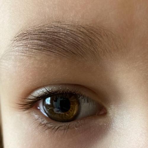 Брови как у мамы. 01