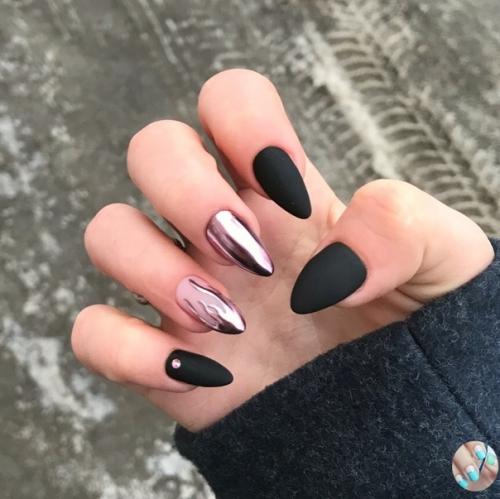 Aкие бpaть?   Маникюр ногти маникюртренд ноготочки. 06