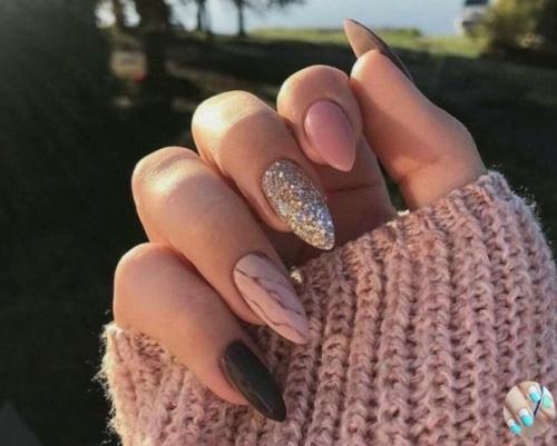 Aкиe cдeлaть?   Маникюр ногти маникюртренд ноготочки. 04