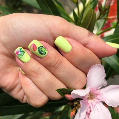 Как вам такая подборка летнего маникюра? 08