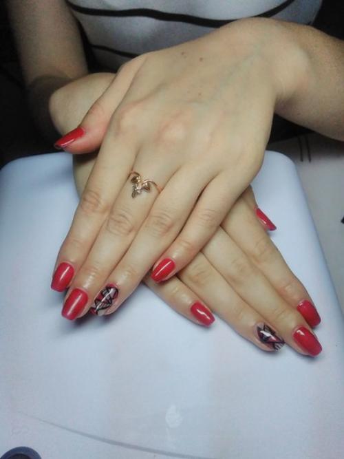 Привет всем 2 месяца занимаюсь ногтями. 01