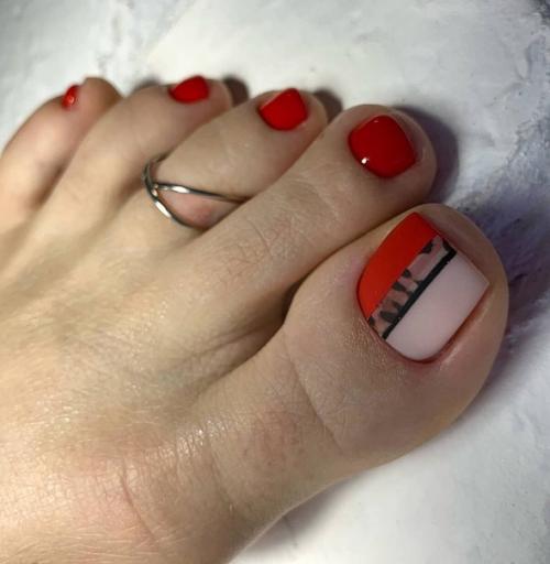 Прекрасный выбор идей педикюра. 05