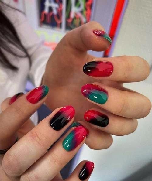 Подборка идей с паутинкой, разводами на разную форму ногтей. 04