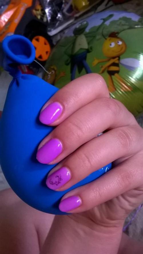 Здравствуйте!  Новичок пару раз гель лак себе и подругам делала? 03