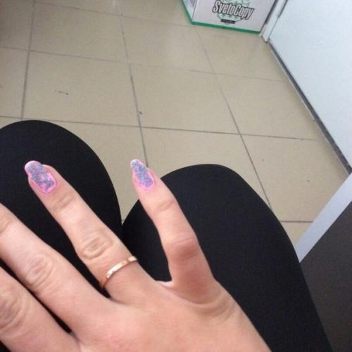 Альберт Эйнштейн обнаружил два случая, когда время может замедляться. 01