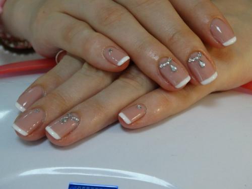 Модели для пополнения клиентской базы нужны! 09