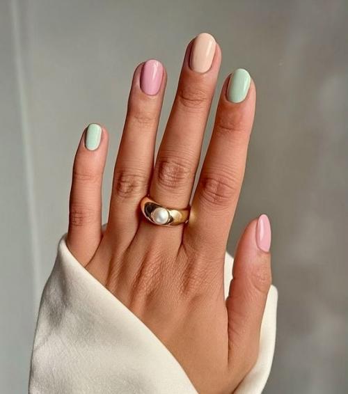 Nail - тренды сменяют друг друга, но наше сердце навсегда принадлежит пастельным оттенкам. 02