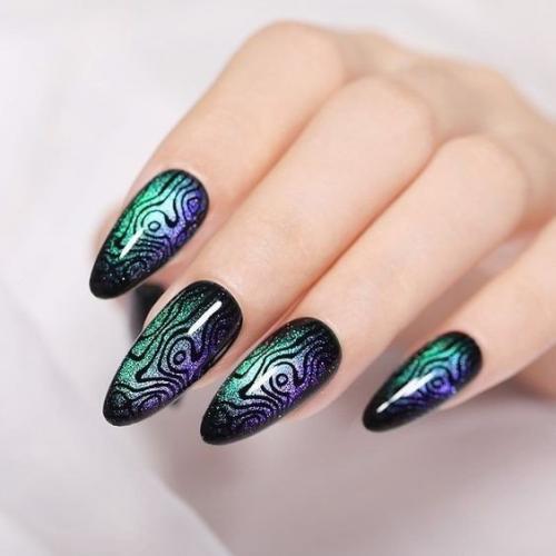 Маникюр в тёмных оттенках. 08