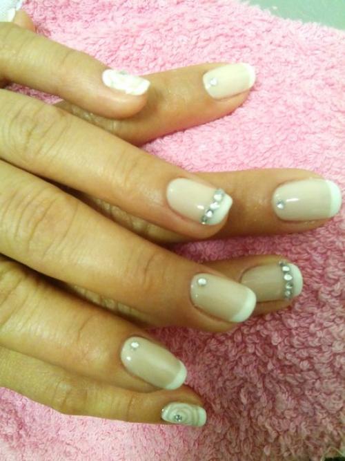 Занимаюсь недавно.  Это мои первые три работы. 01