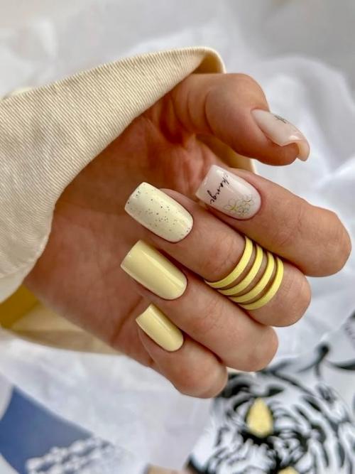 Nail - тренды сменяют друг друга, но наше сердце навсегда принадлежит пастельным оттенкам. 05