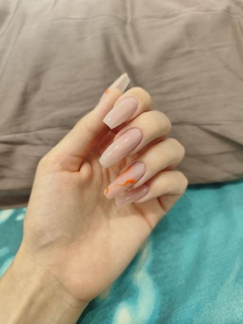 Недавно в комментариях затронули тему моего маникюра и было много вопросов, не мешают ли длинные ногти мне в работе? 04 Недавно в комментариях затронули тему моего маникюра и было много вопросов, не мешают ли длинные ногти мне в работе? 04