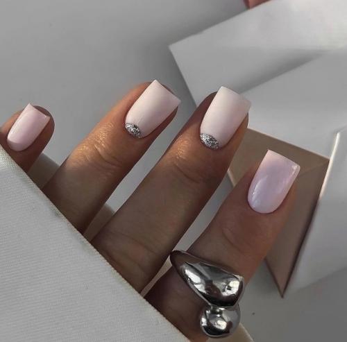 1. натуральный маникюр: нанесите прозрачное покрытие на ногти, чтобы придать им здоровый и ухоженный вид. 01 1. натуральный маникюр: нанесите прозрачное покрытие на ногти, чтобы придать им здоровый и ухоженный вид. 01