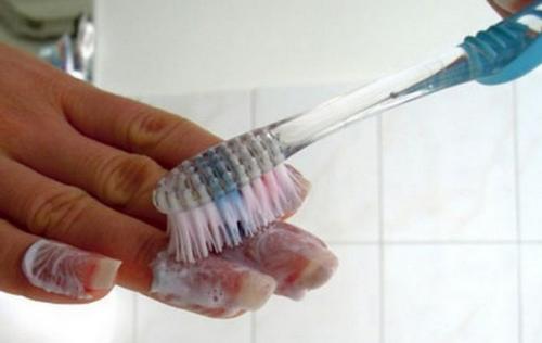 Топ 10 лайфхаков для идеального маникюра без салона. 01 Топ 10 лайфхаков для идеального маникюра без салона. 01