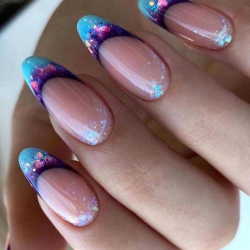 Идеи нежного, стильного маникюра. 06