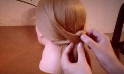 Простая прическа Коса с Резинками (пошаговый урок). 04