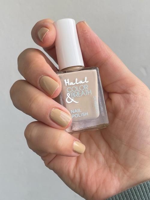 Мне очень нравятся нюдовые или Припыленные оттенки, что в одежде, что в макияже, и конечно же для маникюра. 02