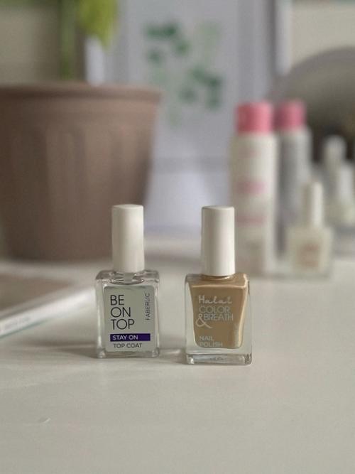 Мне очень нравятся нюдовые или Припыленные оттенки, что в одежде, что в макияже, и конечно же для маникюра. 01