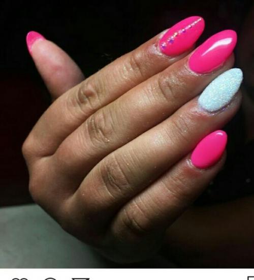 Доброе утро!  Искала мастера, наткнулась на знакомую которая занимается ноготками. 02