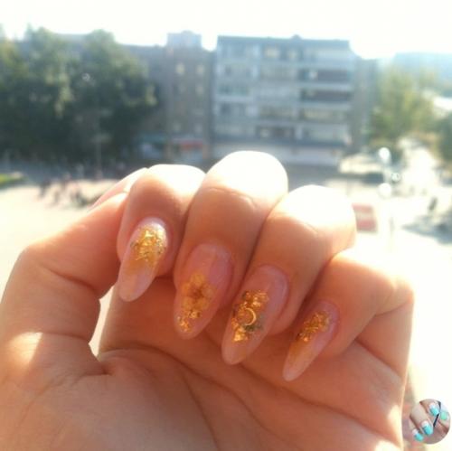 Былa моделью нa повышeнии квaлификaции мастepов. 01